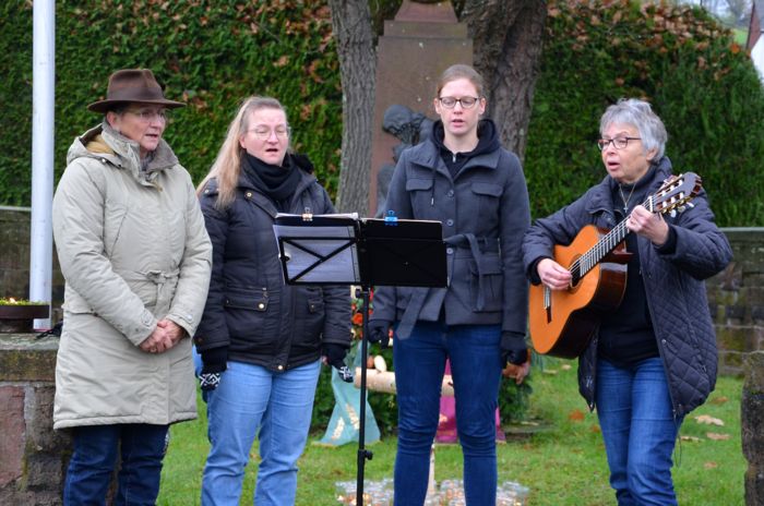 "Ich hatt' einen Kameraden" als Viergesang "Ich hatt' einen Kameraden" als Viergesang