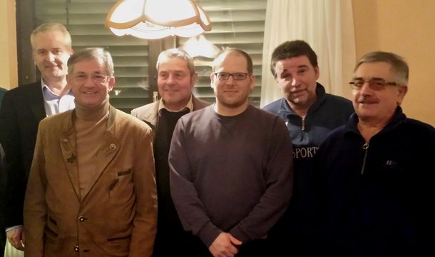 Bürgermeister Andreas Weiher, Ortsvorsteher Frank Schneider, Burkhard Wolf, Andre Ritzel, Jörg Müller, Günter Kistner (von links) Ortsbeirat Neudorf am 09.02.2015