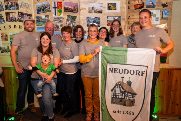 Team Neudorf von vorne