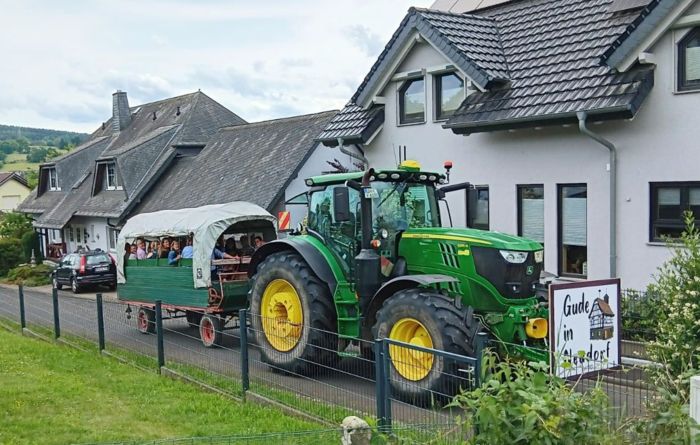 Der Planwagen im Quellenweg