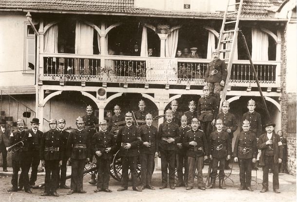 Feuerwehr Neudorf um 1910 Feuerwehr Neudorf um 1910