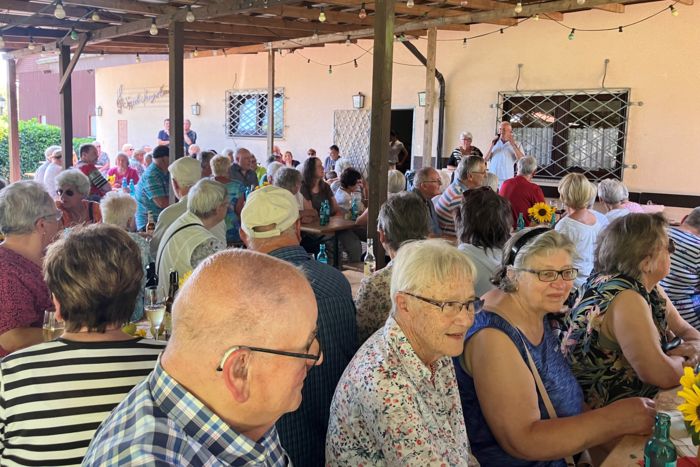 Senioren im Musikgarten Senioren im Musikgarten