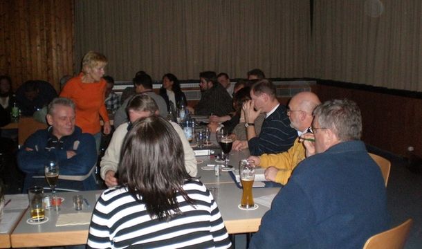 Während der Gründungsversammlung Während der Gründungsversammlung