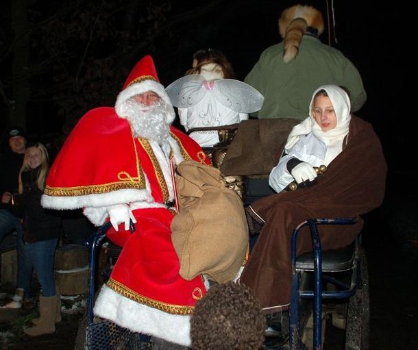 Der Nikolaus in seiner Kutsche Der Nikolaus in seiner Kutsche