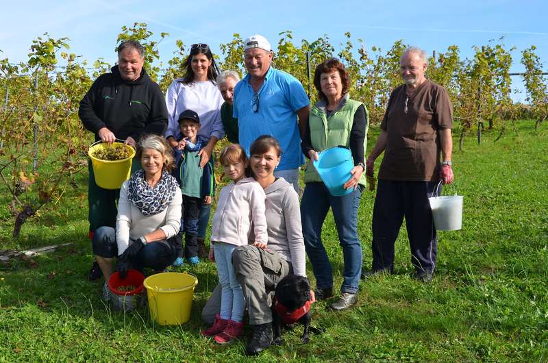 Weinlese 2021: Gruppenfoto Weinlese 2021: Gruppenfoto